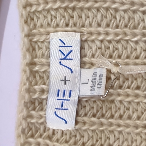 She + Sky, Knitted Sweater, Size L - Picture 4 of 7